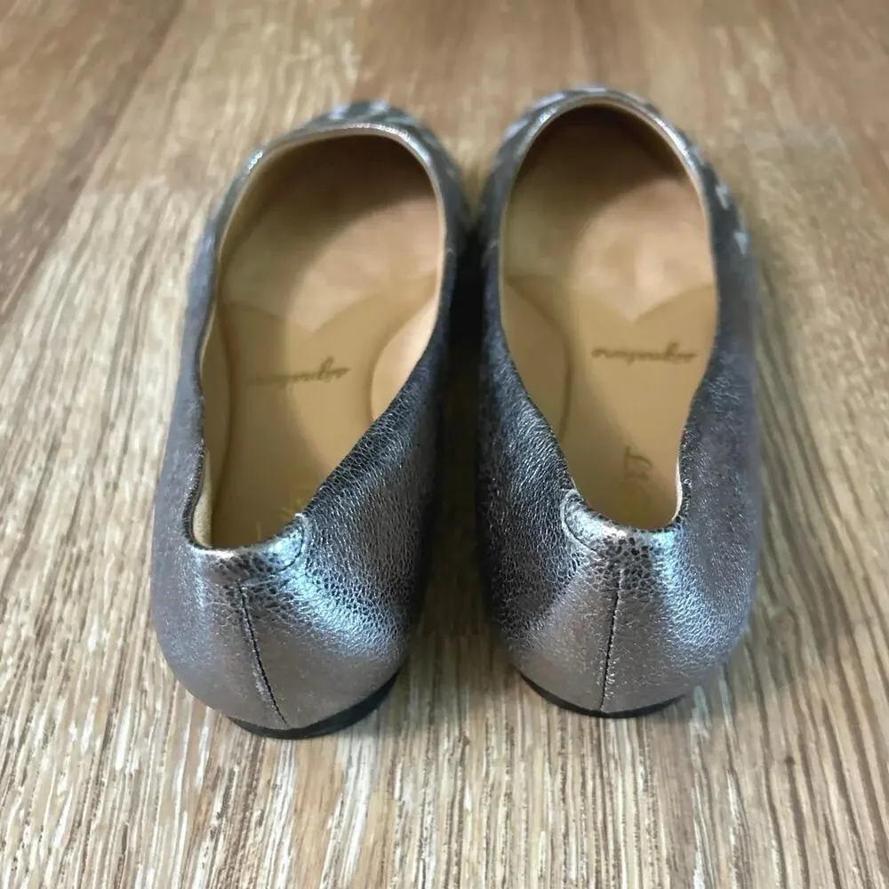 Trotters Estee Woven Leather Flats 7.5W Silver Metallic Pointed Toe Comfort